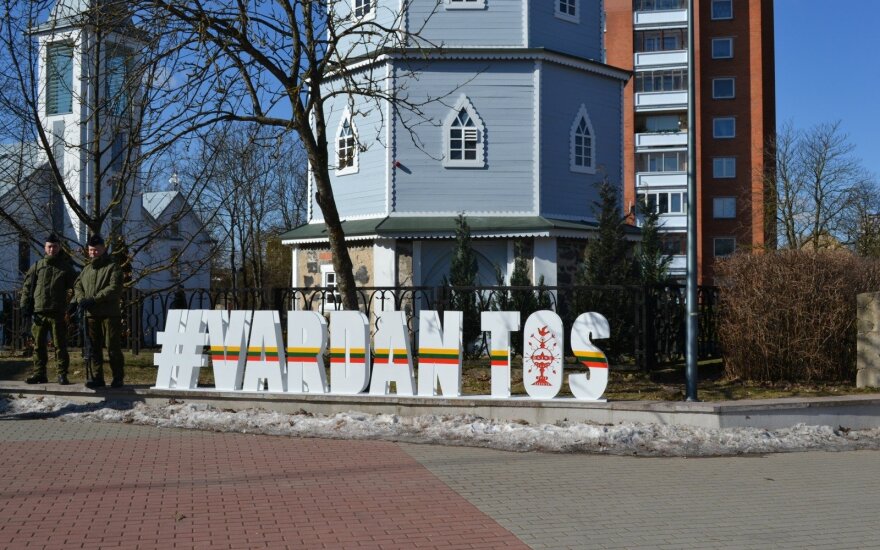 Užsimojo suburti keturis milijonus lietuvių: visus kviečia skleisti žinią