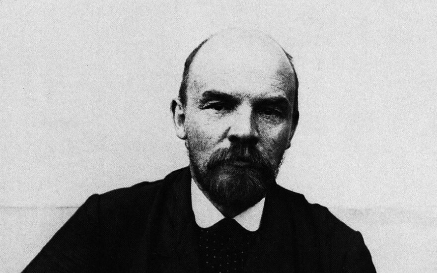 Leninas: neprilygstamas genijus ar žiaurumo įsikūnijimas?