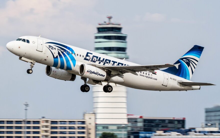 „EgyptAir“ lėktuvo juodoji dėžė pagaliau aptikta, tačiau radinys apgadintas