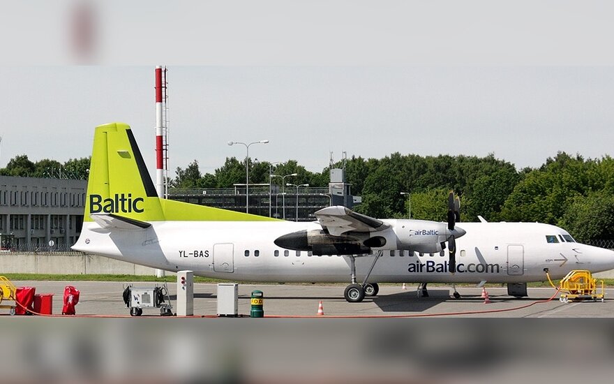 V. Pranckietis su delegacija netilpo į „Air Baltic“ lėktuvą