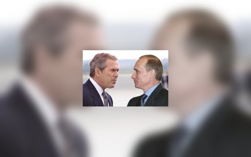 G.W.Bushas ir V.Putinas