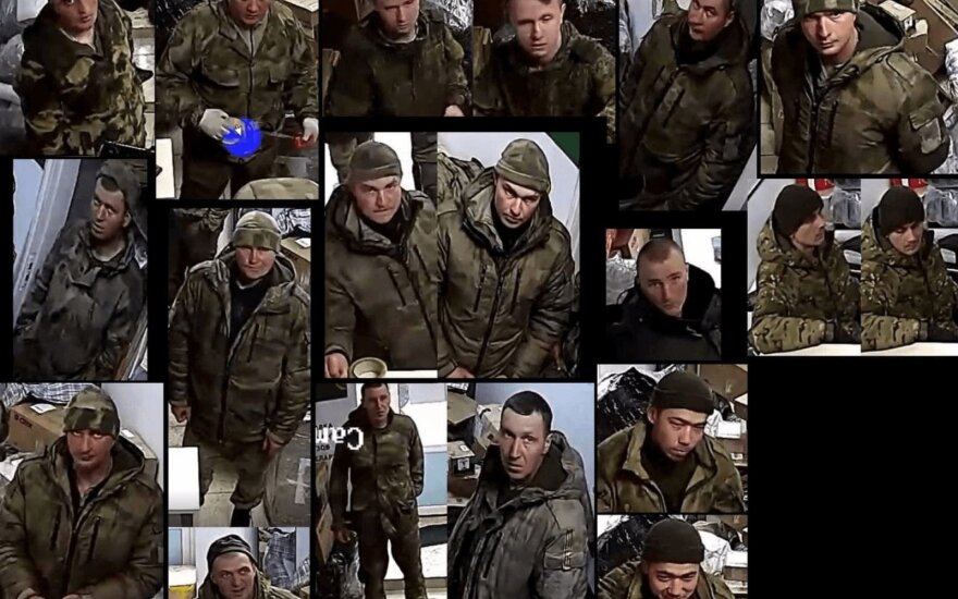 Rusų kariai namo išsiuntė daugiau nei 2 tonas „trofėjų“ iš Ukrainos: dabar paviešinti visi jų duomenys