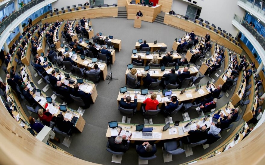 Seimas to launch probe of political corruption during previous governments