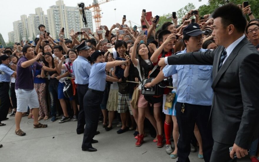 Šanchajuje per Davido Beckhamo gerbėjų spūstį sužeisti žmonės