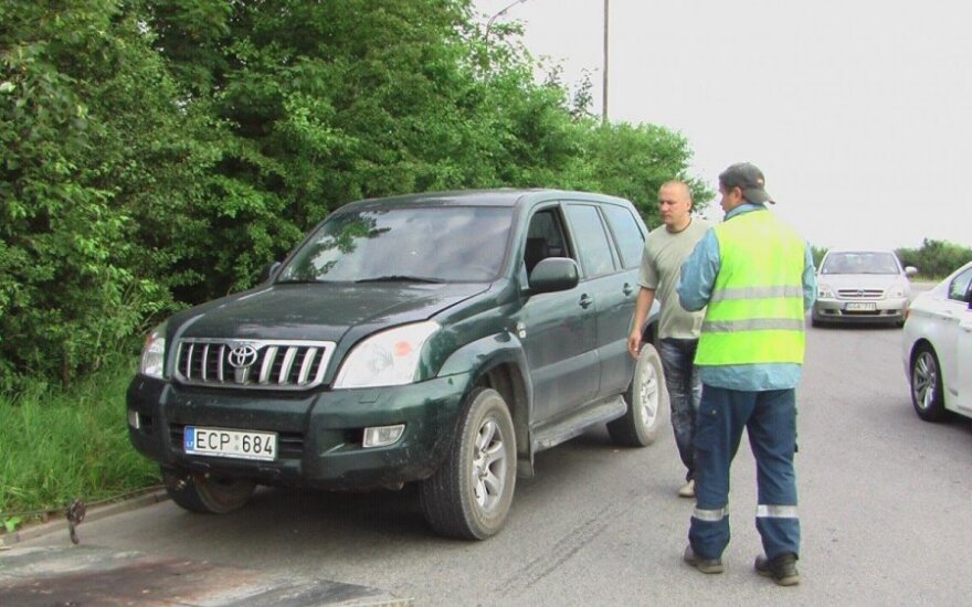 Alkoholį ir vairavimą derinę vairuotojai nuskubėjo tiesiai į Klaipėdos pareigūnų rankas