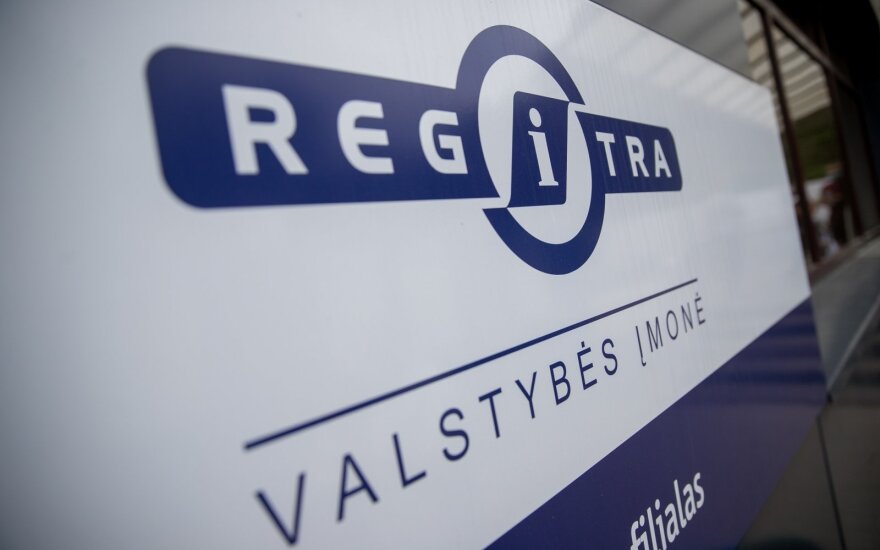 „Regitra“: ukrainiečiai turėtų suskubti pratęsti automobilio registravimo terminą iki kovo 4 d.