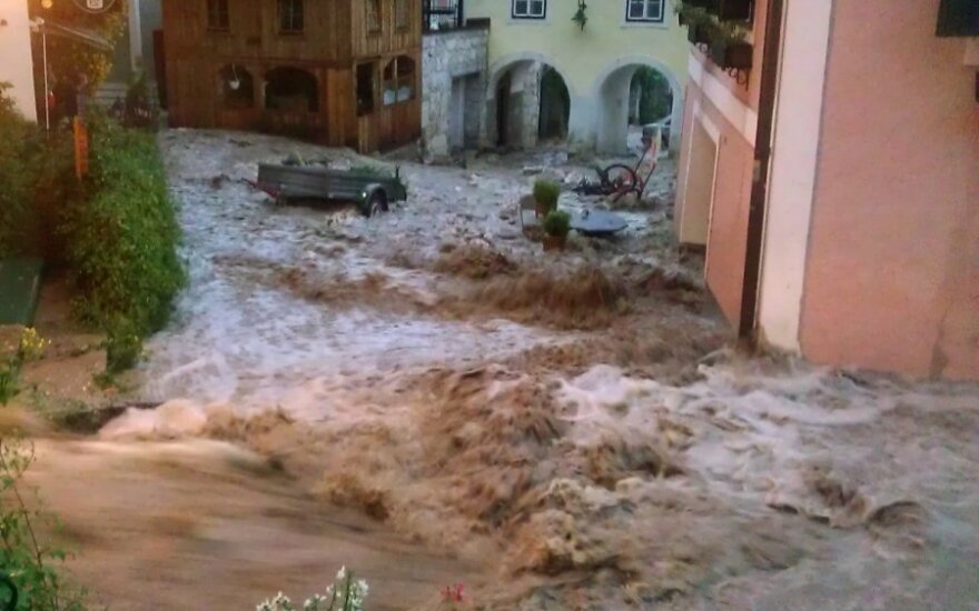 Potvynis nuniokojo UNESCO globojamą paveldo objektą Austrijoje