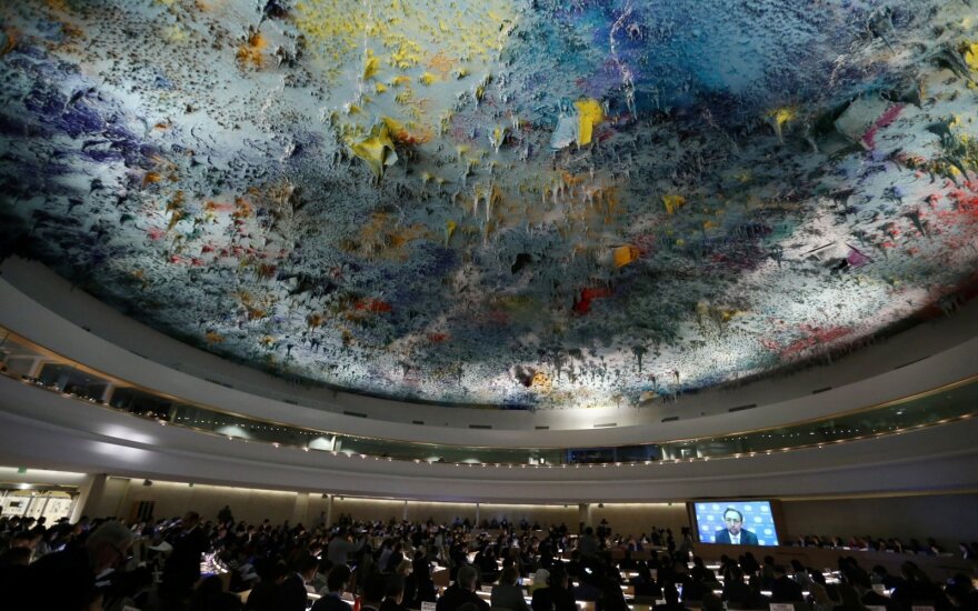Rusiją siūloma išmesti iš JT žmogaus teisių tarybos