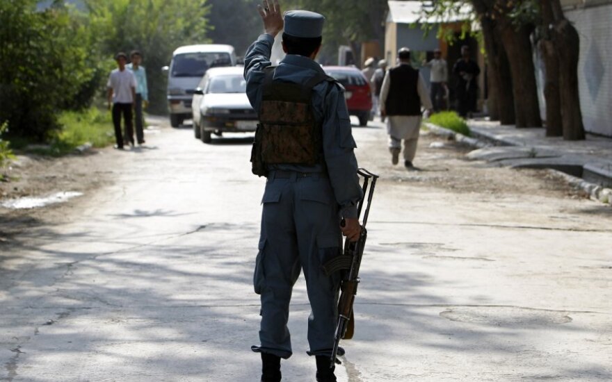 Per NATO antskrydį Afganistane žuvo 7 civiliai, iš jų 6 vaikai