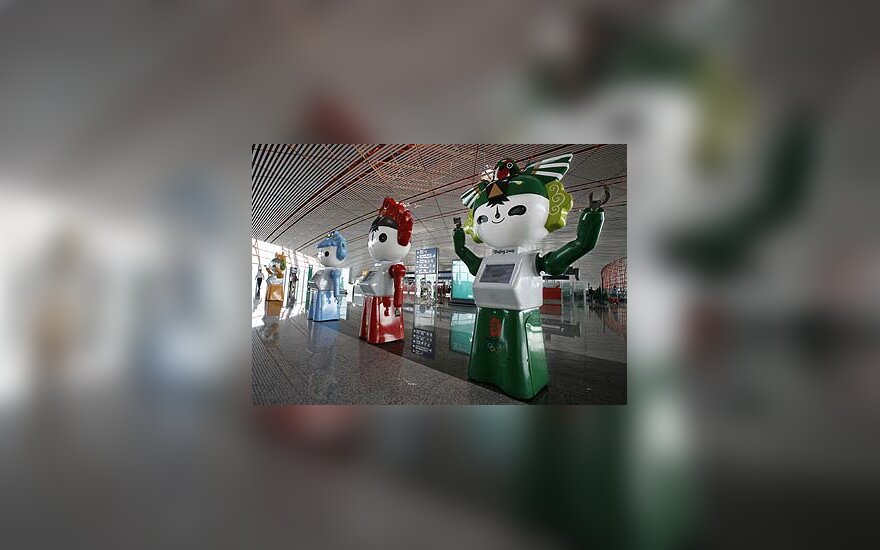 Pekino oro uoste pastatyti olimpiniai robotai