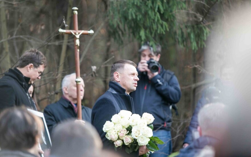 Arūnas Storpirštis atgulė amžino poilsio Menininkų kalnelyje