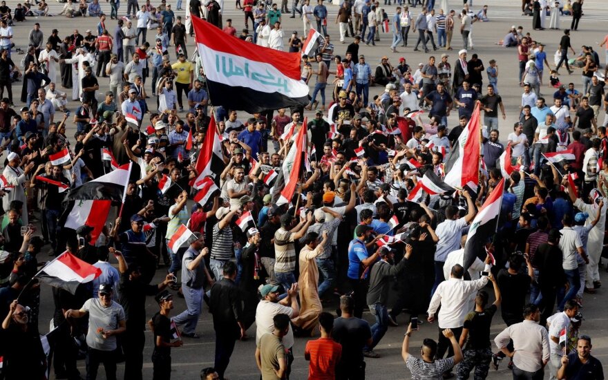 Irake protestuotojai reikalauja paleisti pagrobtą žurnalistę