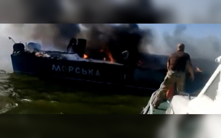Vaizdo įraše – prie Mariupolio apšaudytas patrulių kateris