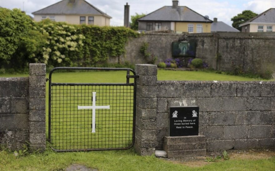 Dublinas pradeda nuodugnų tyrimą dėl katalikiškų kūdikių namų