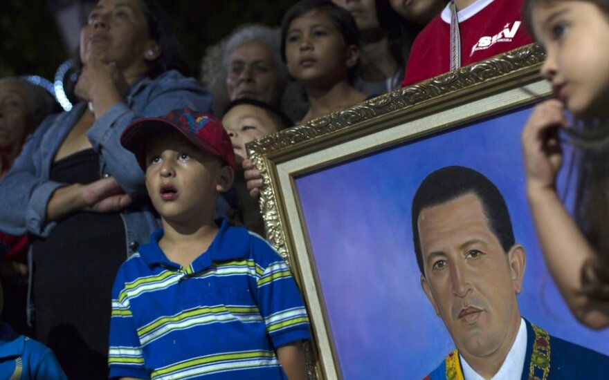 Meldžiamasi už Venesuelos prezidento H.Chavezo sveikatą