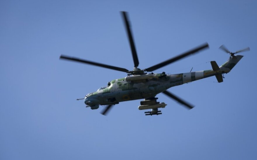 Lithuanian troops end helicopter pilot training mission in Afghanistan