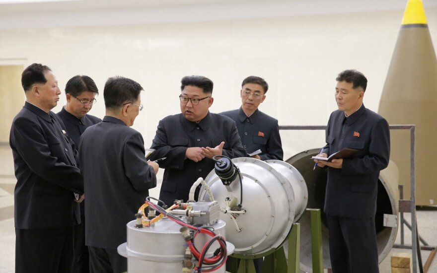 Šiaurės Korėja: naujausias mūsų branduolinis bandymas – „dovana“ JAV