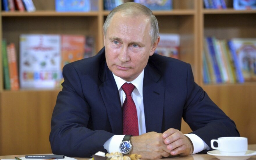 V. Putinas: bandymas peržiūrėti Antrojo pasaulinio karo rezultatus atvertų „Pandoros skrynią“