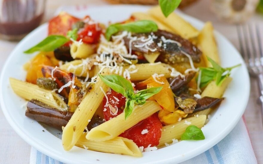 Pasiūlymas pietums: makaronai su gardžiausiais padažais