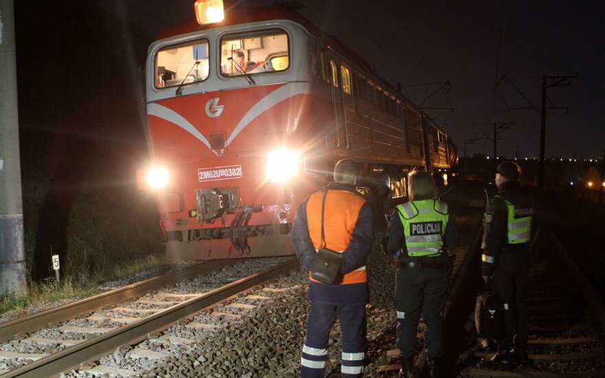 Kaune traukinys pervažiavo žmogų, vyras žuvo vietoje