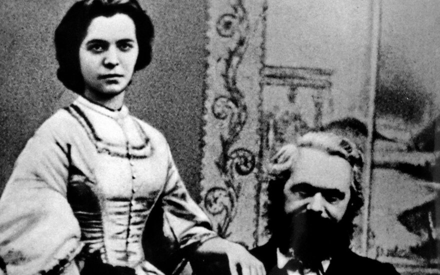 Karlas Marxas su dukterimi Jenny 1866 metais