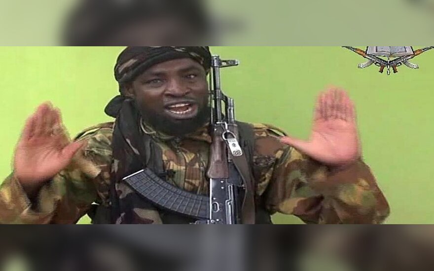 Naujame „Boko Haram“ įraše esą rodomos pagrobtos nigeriečių moksleivės