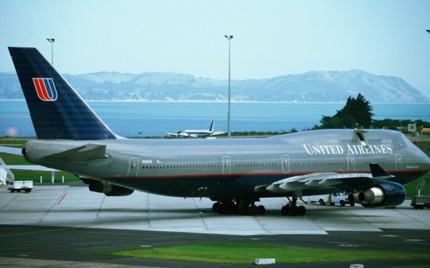United airlines, boeing 747