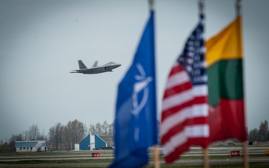 Lietuvoje lankysis NATO Jungtinio oro operacijų centro vadas