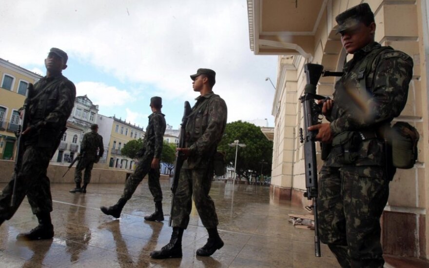 Brazilijoje ant kojų sukelta 150 tūkst. saugumo pareigūnų