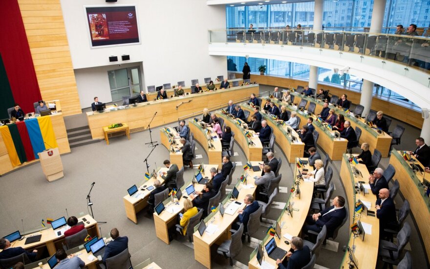 Seimas to convene for emergency session