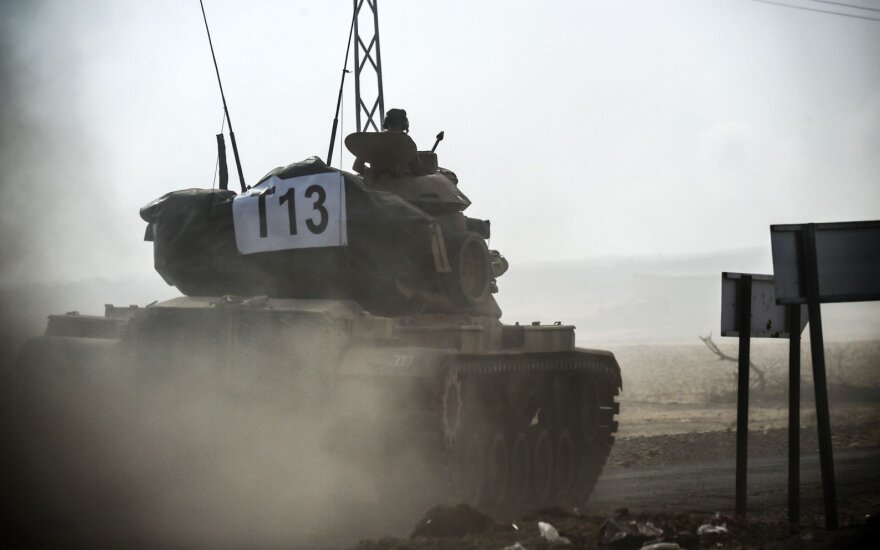Sirijos sieną kirto dar daugiau Turkijos tankų