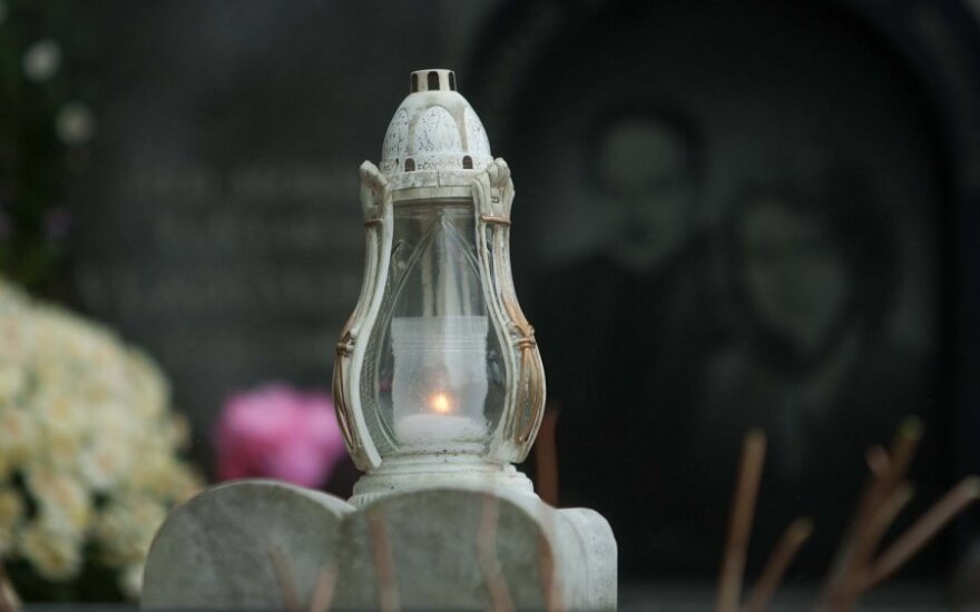 „Gyvųjų maršu“ Paneriuose pagerbtos holokausto aukos
