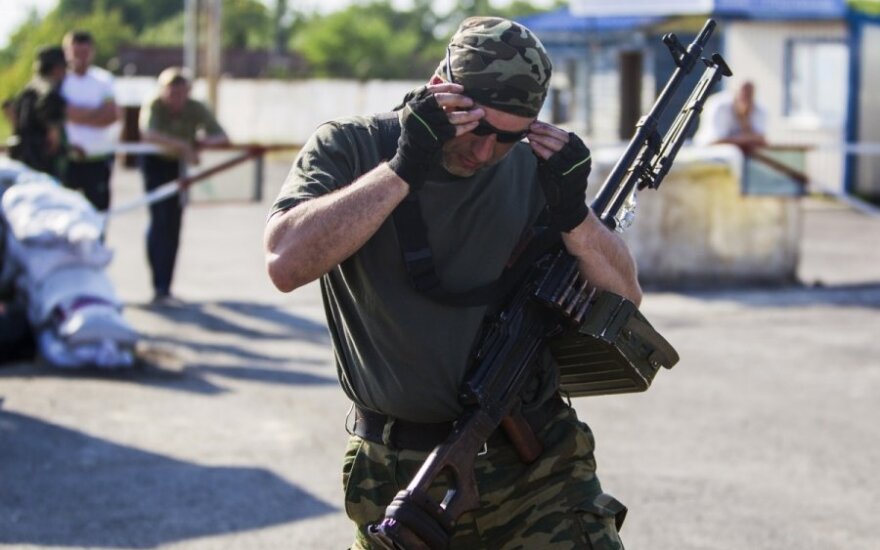Kol Ukrainos pajėgų dėmesys nukreiptas į Slovjanską, teroristai nesnaudžia
