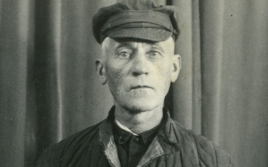 Vyskupas T. Matulionis grįžęs iš Rusijos kalėjimų 1933 m.