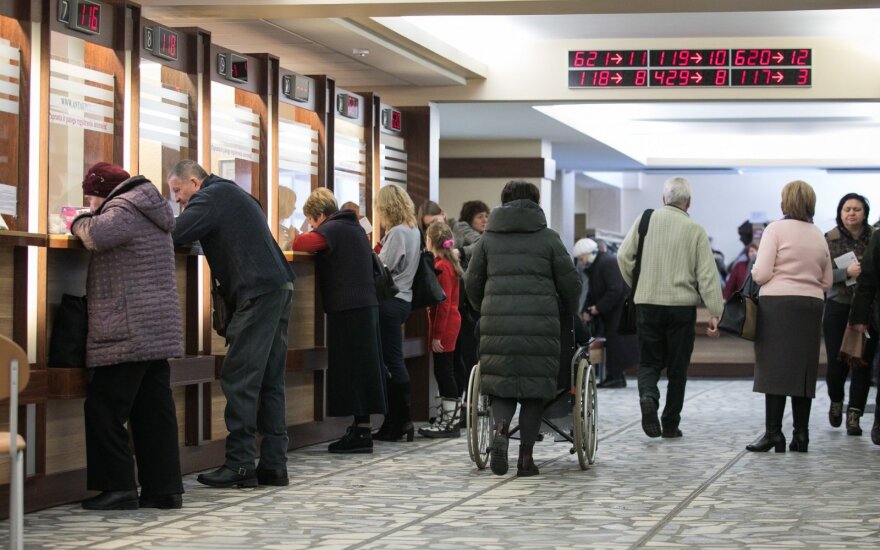 Lietuvos paštas pradeda laikinai nešioti pensijas Vilniuje ir Kaune