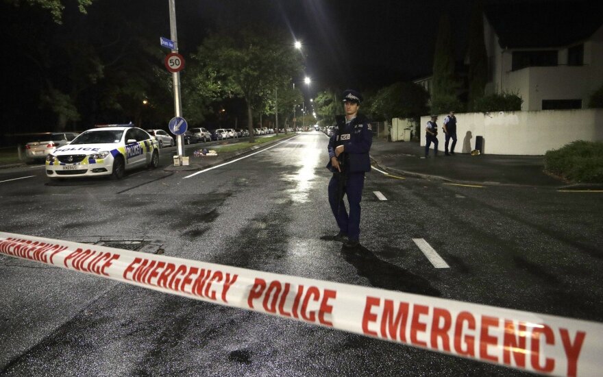 Naujosios Zelandijos teismas apkaltino atakos mečetėse įtariamąjį
