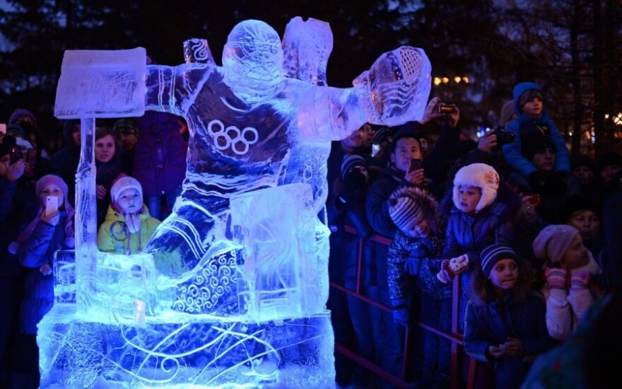 Sočio olimpiadai skirta ledo skulptūra