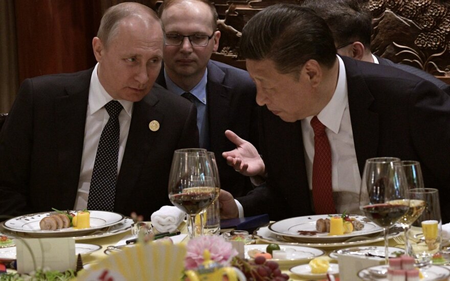 V. Putinas ir Xi Jinpingas