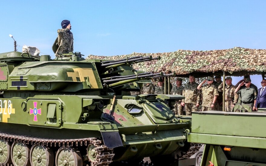 Pavojaus signalai iš Ukrainos: Rusija gali ryžtis plataus masto karui