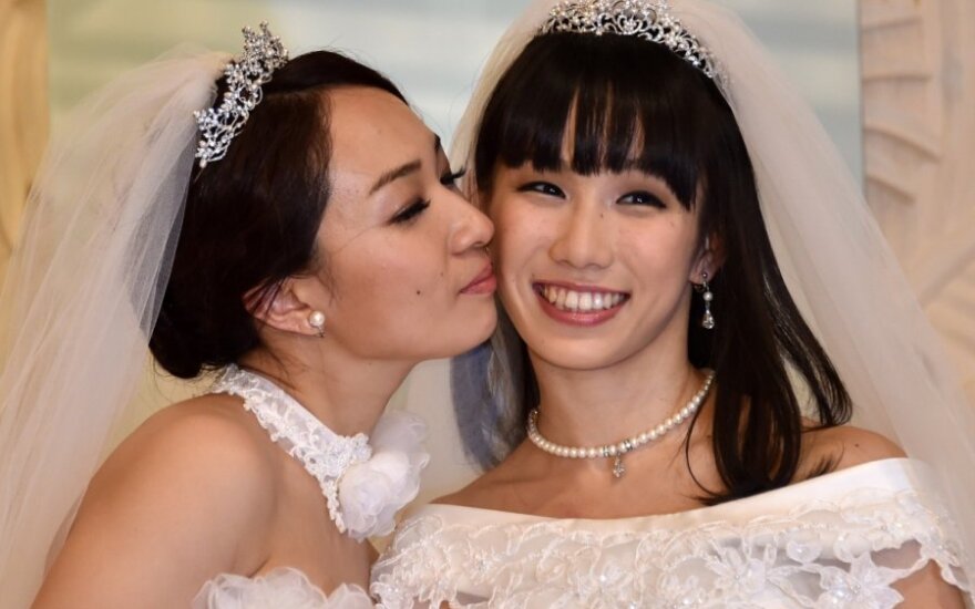 Japonijoje „susituokė“ lesbiečių pora