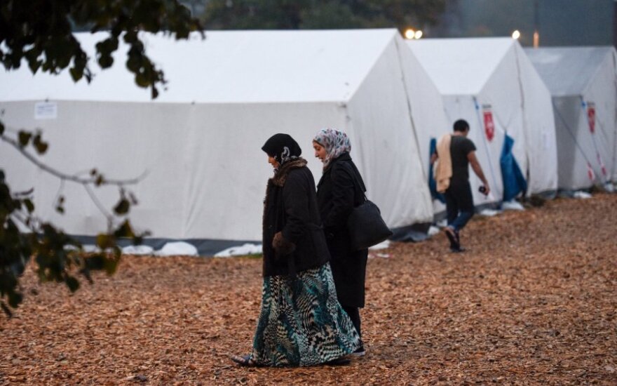 Švedija ketina įslaptinti pabėgėlių priėmimo centrus