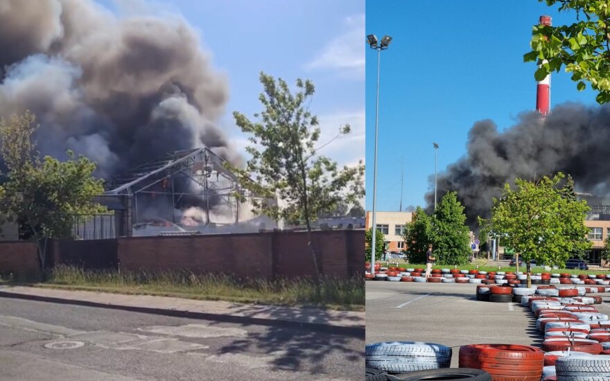 Šiauliuose kilo gaisras „Ecoservice“ įmonėje: užsiliepsnojo apie 50 tonų atliekų