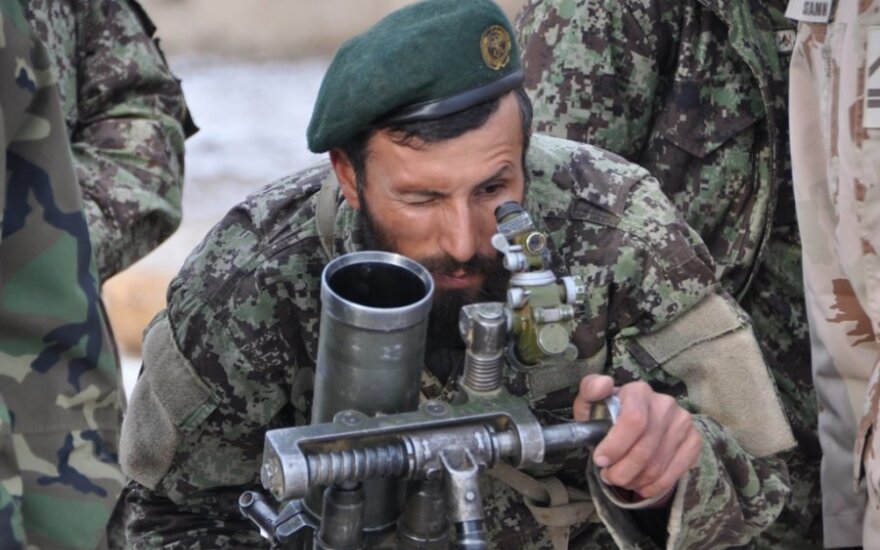 Pentagonas Lietuvos pajėgoms Afganistane dovanos karinės įrangos už 31 mln. litų
