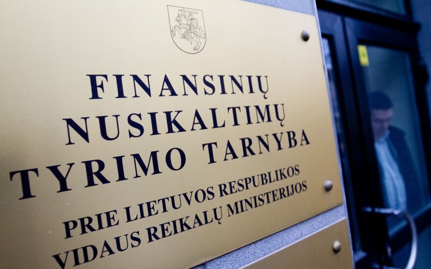 Šaltiniai: FNTT paliko neblaivus darbe buvęs Pinigų plovimo prevencijos vadovas