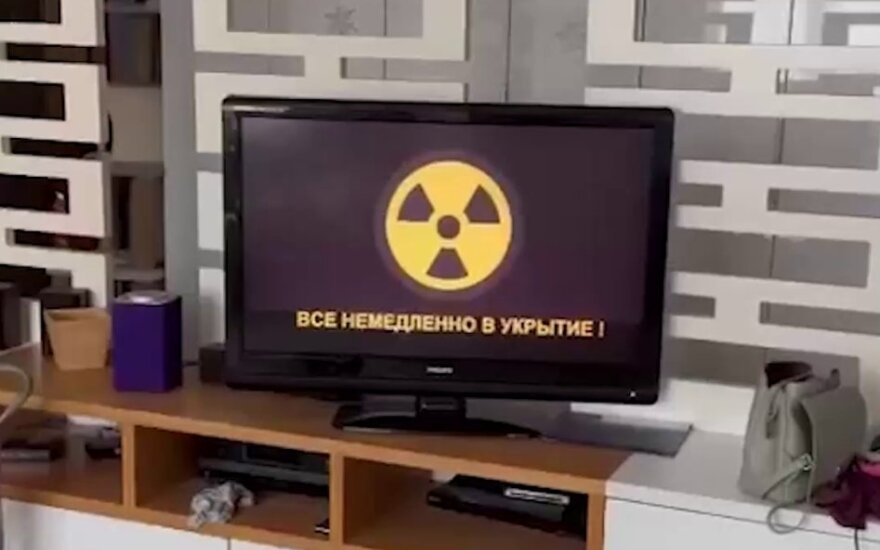Rusijoje per radiją ir TV nuskambėjo informacija apie oro pavojų