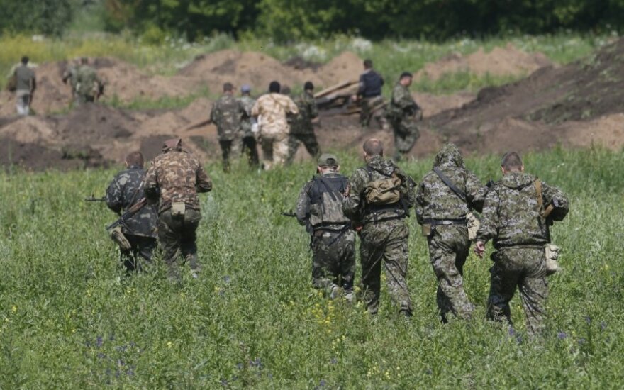Separatistai masiškai bėga iš Luhansko