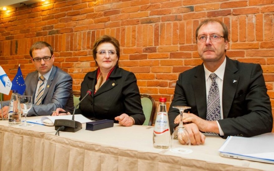 Vytautas Gapšys, Loreta Graužinienė ir Viktoras Uspaskichas