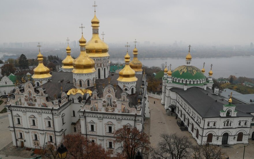 Apklausa: daugiau kaip pusė ukrainiečių yra už Maskvos patriarchato Ukrainos stačiatikių bažnyčios uždraudimą