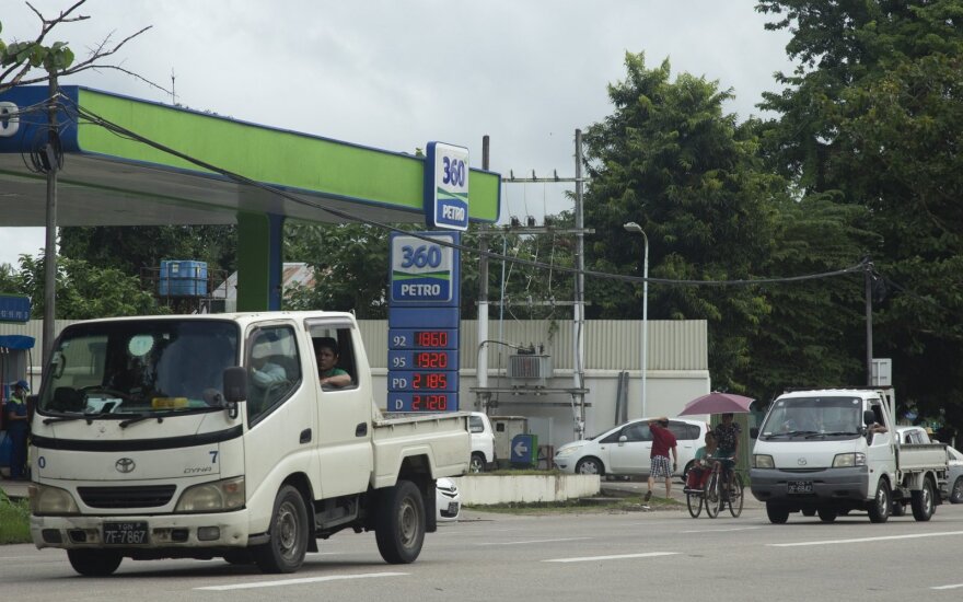 Mianmaras teigia importuosiantis energetikos išteklius iš Rusijos