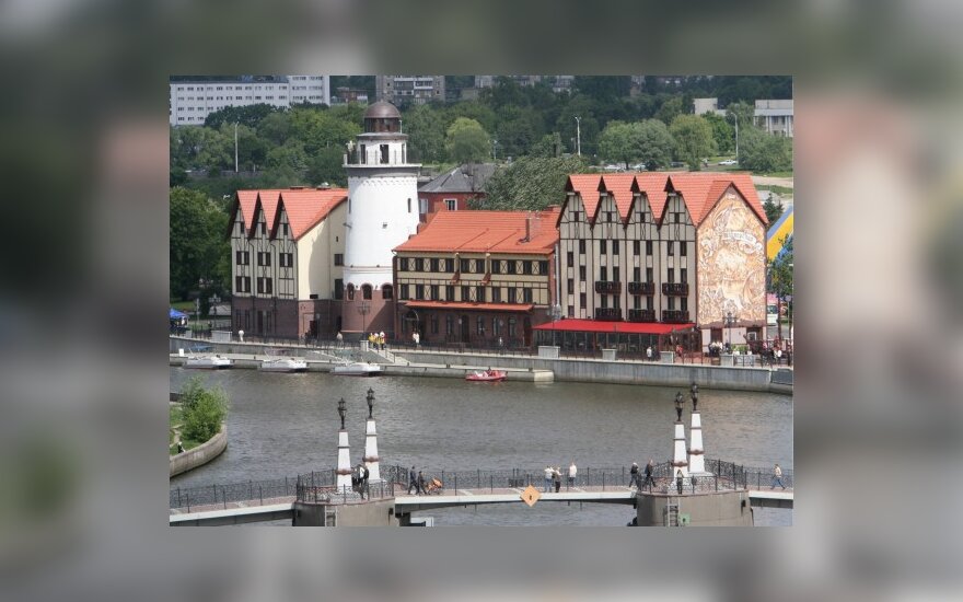 Kaliningrade - mitingas prieš vokiečių statinių perdavimą Ortodoksų Bažnyčiai